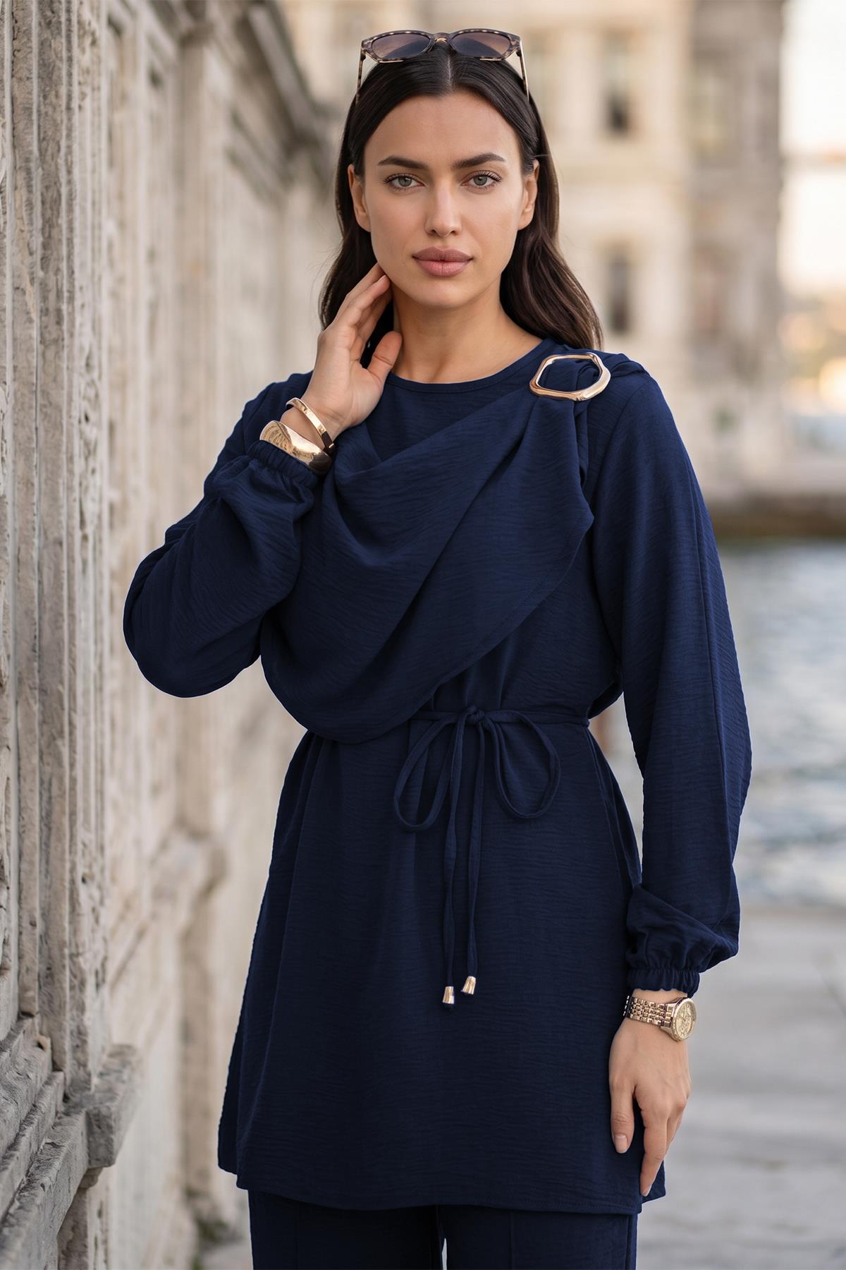 Toka Detaylı Pantolonlu Takım Lacivert SS2901