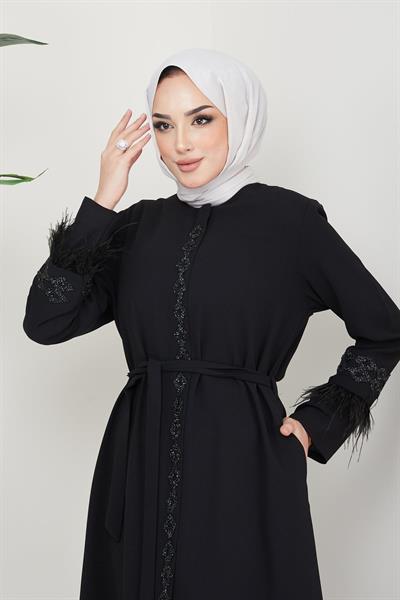 Tüy Detaylı Kuşaklı Ferace Siyah SS2058