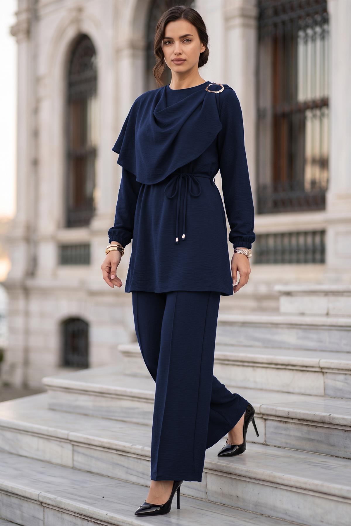 Toka Detaylı Pantolonlu Takım Lacivert SS2901