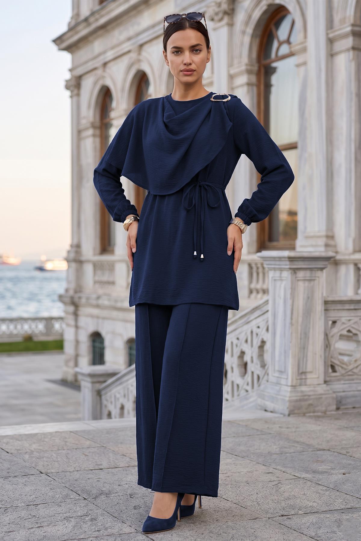 Toka Detaylı Pantolonlu Takım Lacivert SS2901