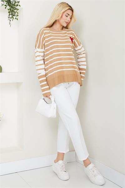 Kalp Aplikeli Çizgili Kazak SS2617 Camel