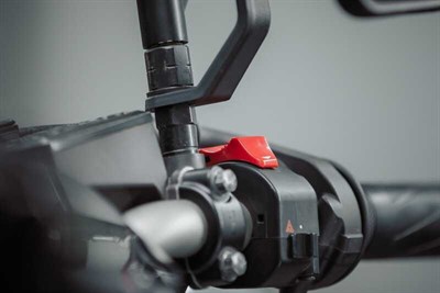 QUADLOCK MOTOSİKLET AYNA AYAĞI BAĞLANTISI