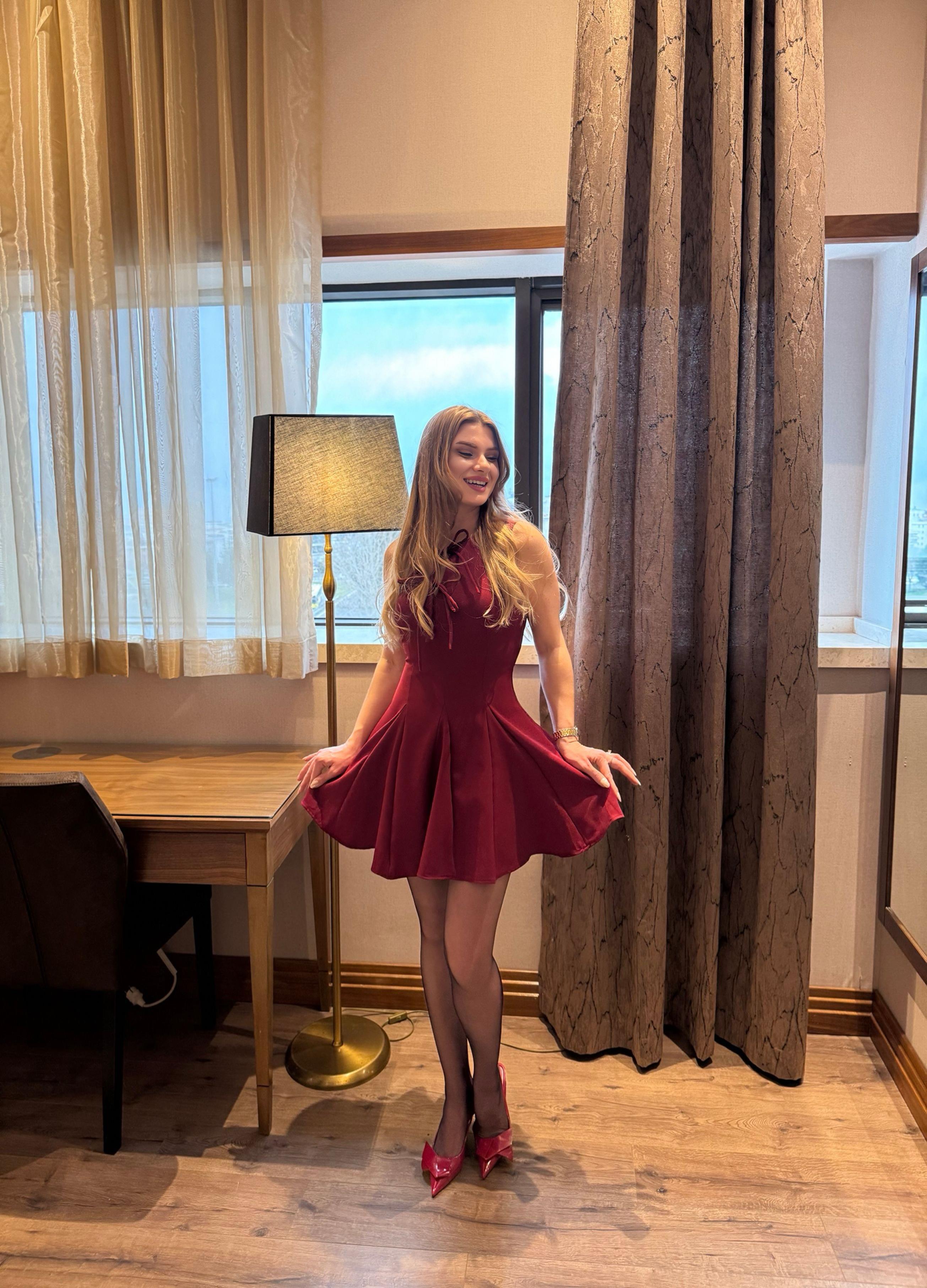 ELBİSEZR Fiyonklu Mini Elbise - Bordo