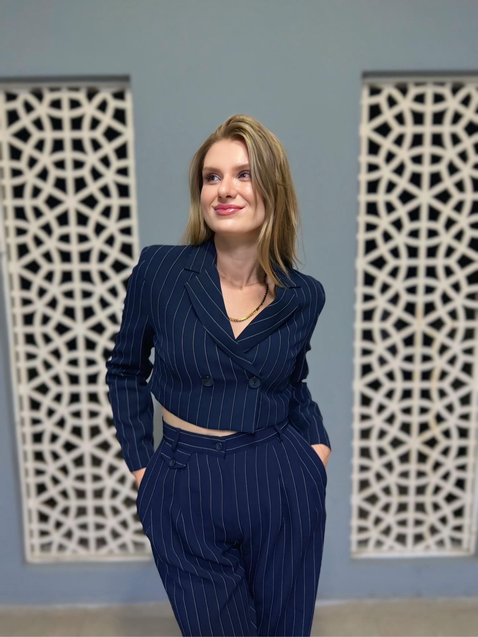 Premium Çizgili Crop Ceket - LacivertCeketAura