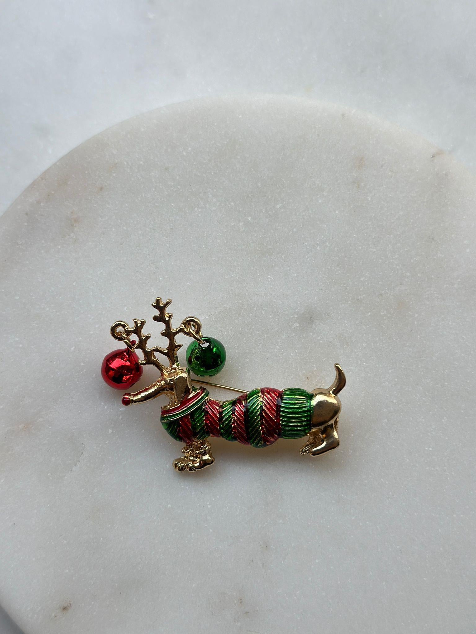 Zilli Uzun Geyik Broş