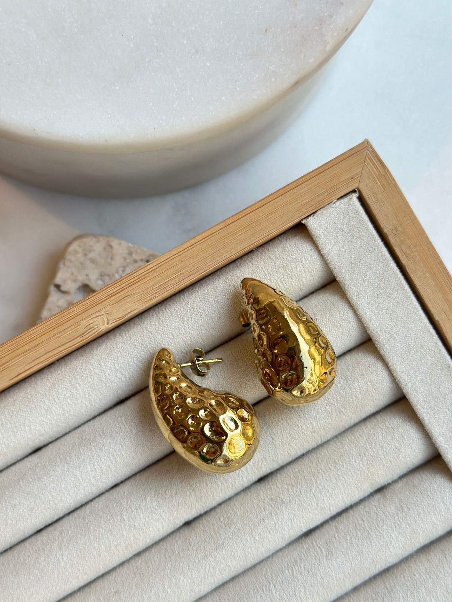 Çelik Gold Ezme Plaka Damla Küpe