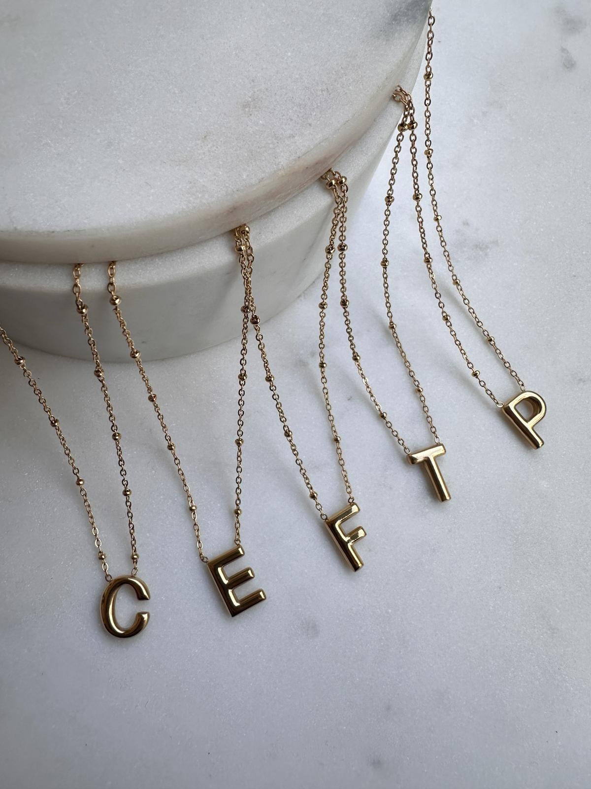 Çelik Küçük Balon Harf Kolye