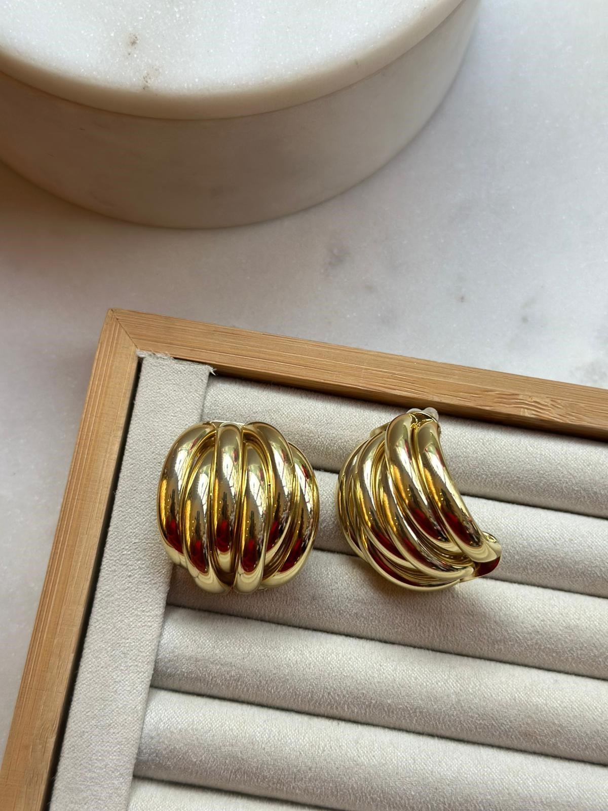 Gold Bombeli Plaka Küpe