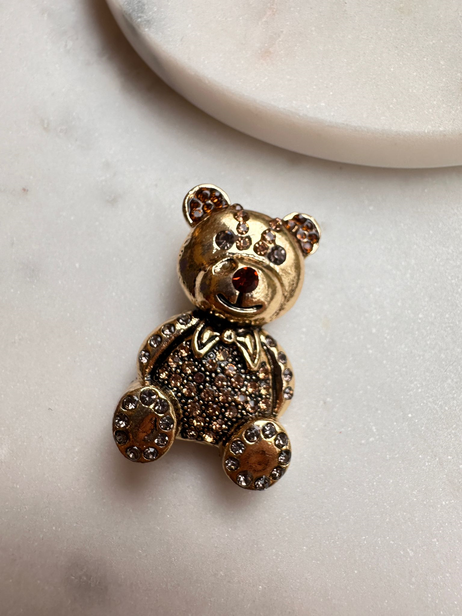 Gold Metal Ayıcık Broş