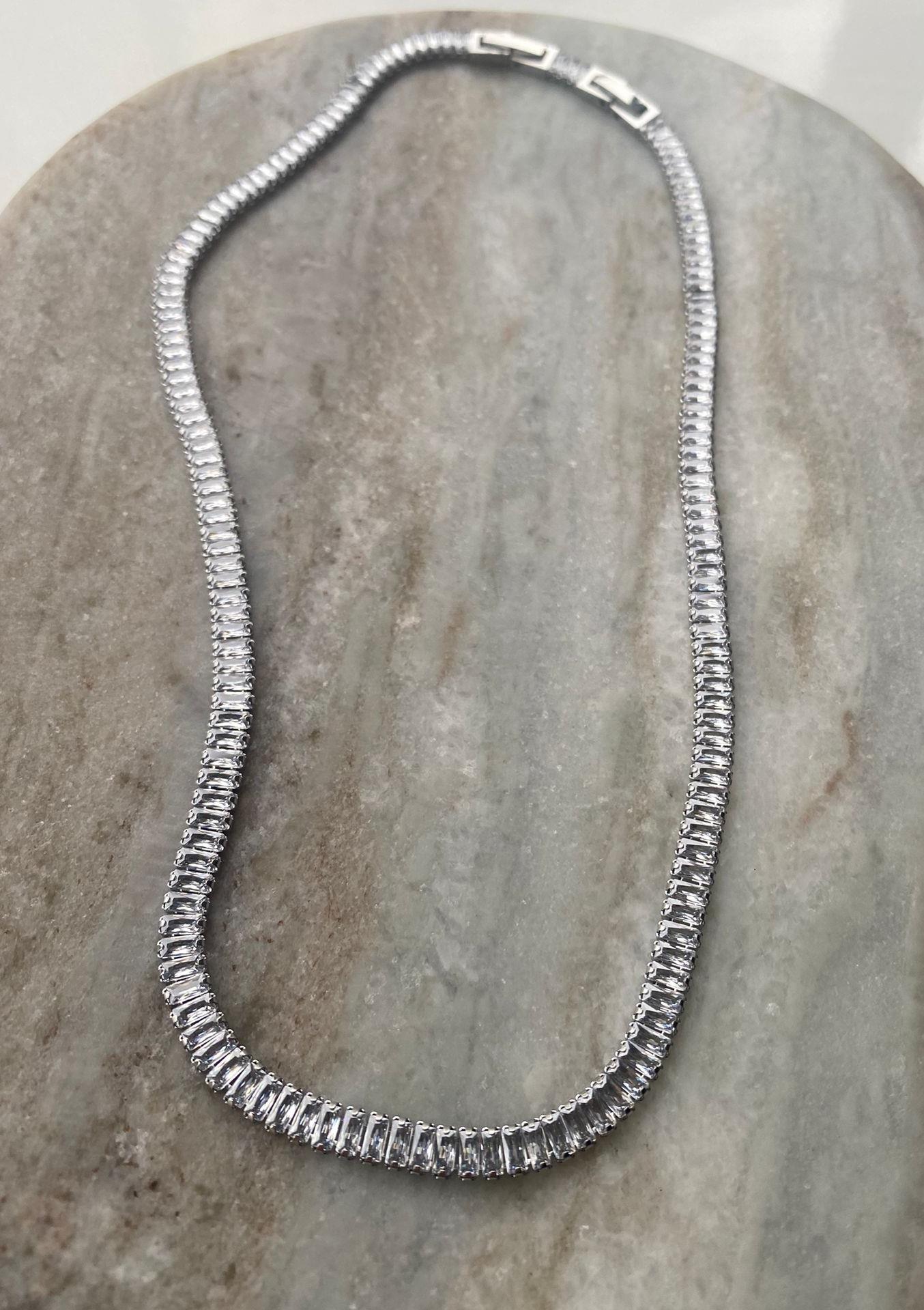 Su Yolu Çelik Kolye