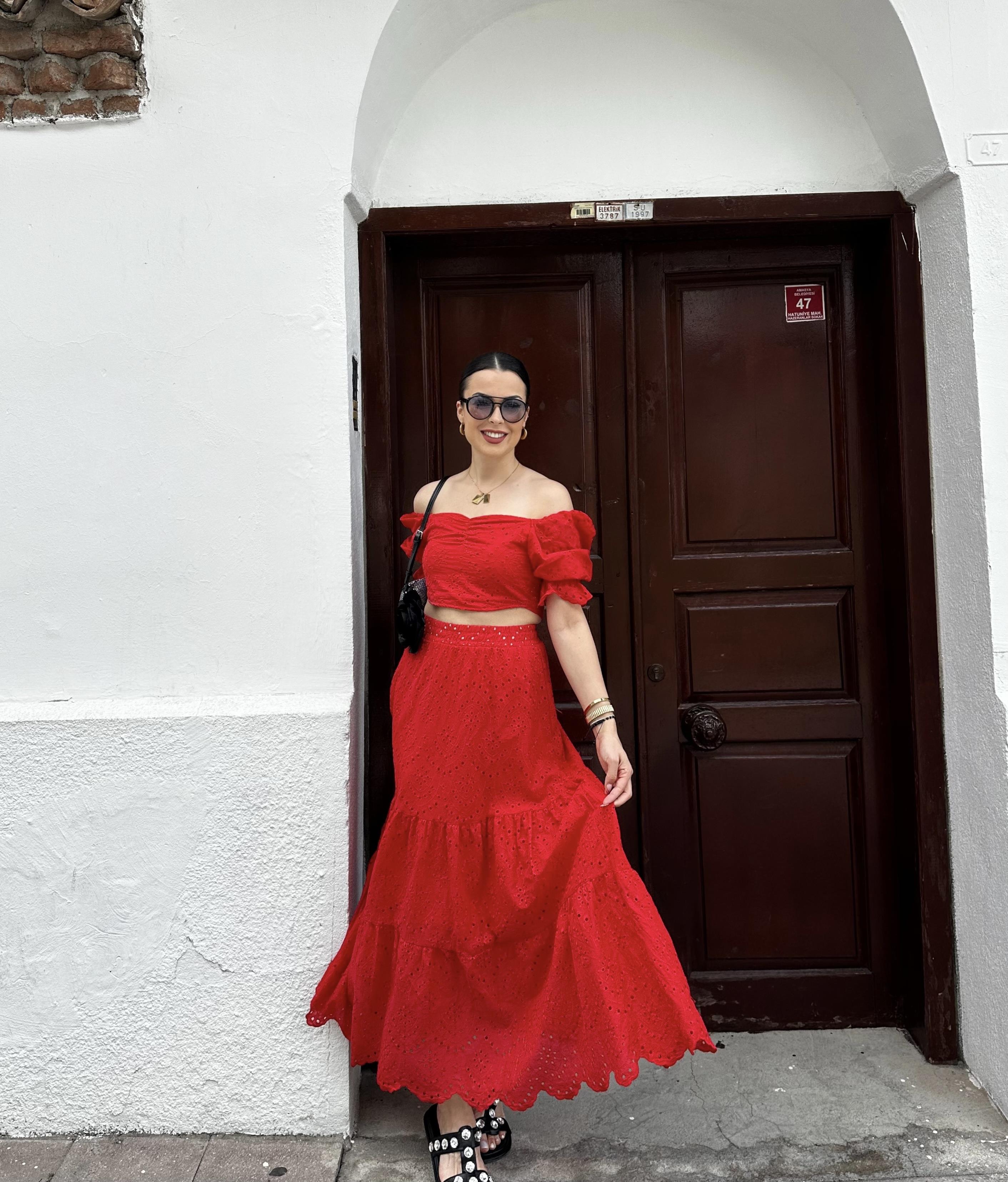 FİSTO ETEKLİ TAKIM