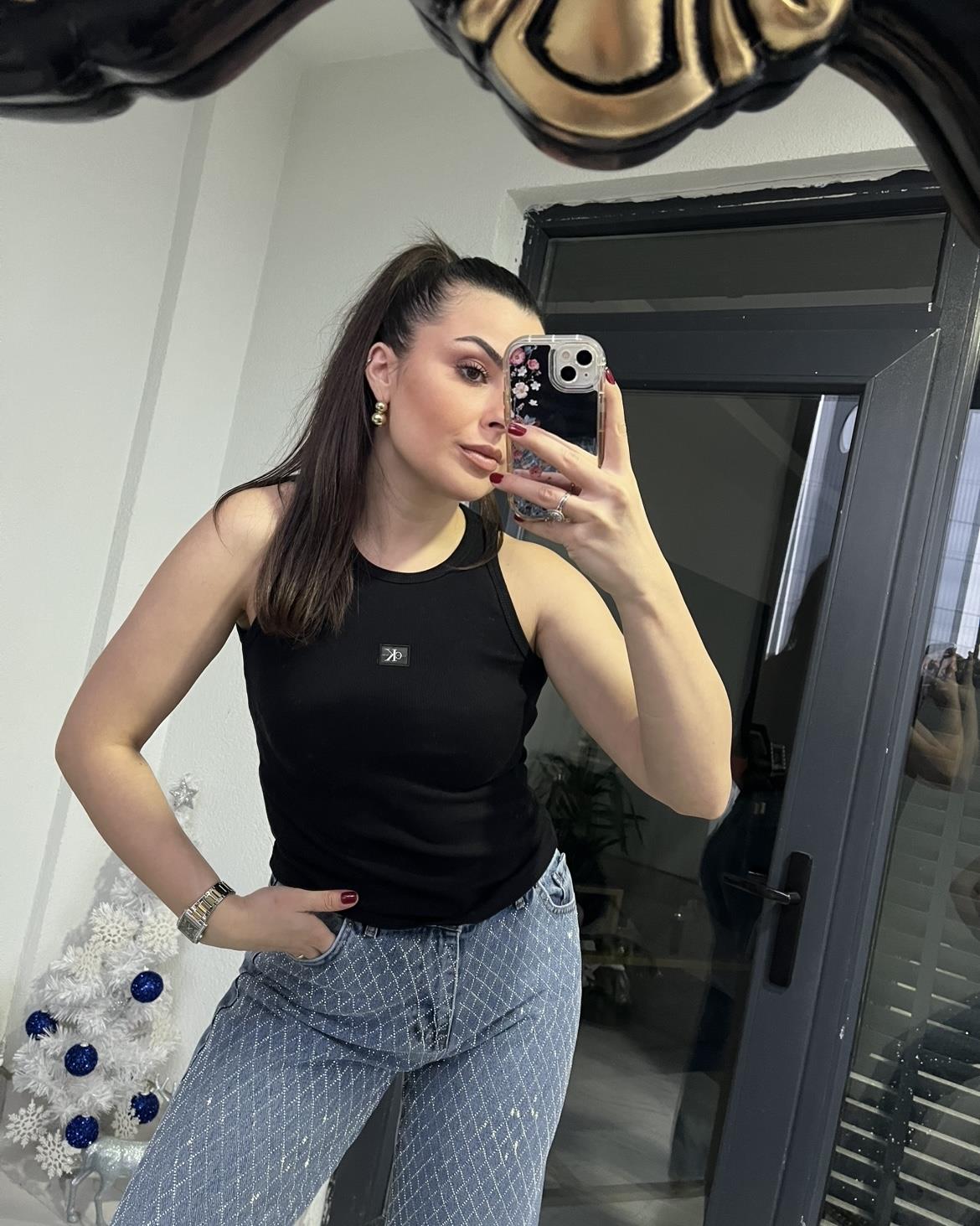 MARKA MODEL SİYAH ATLET