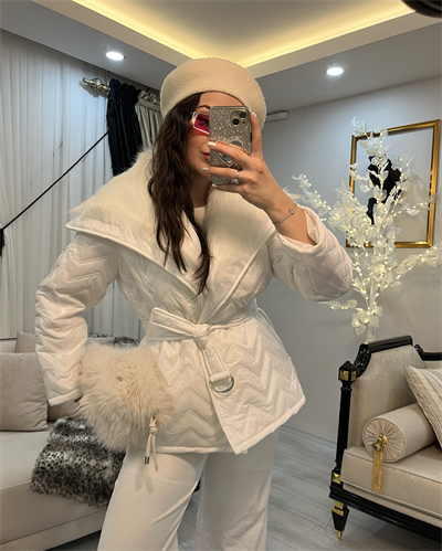 KÜRK DETAYLI ŞİŞME MONT