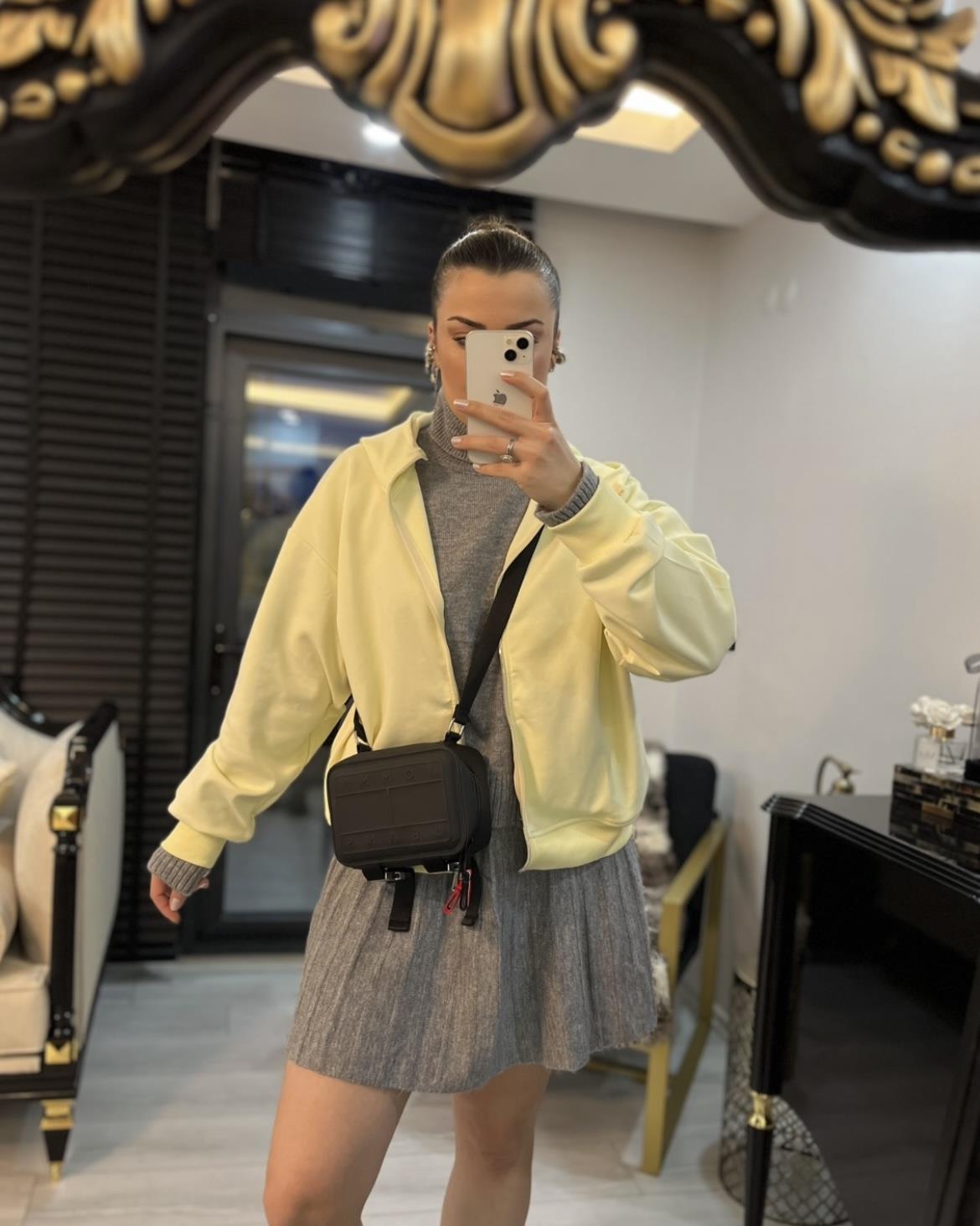 FERMUARLI KAPÜŞONLU SWEATSHIRT