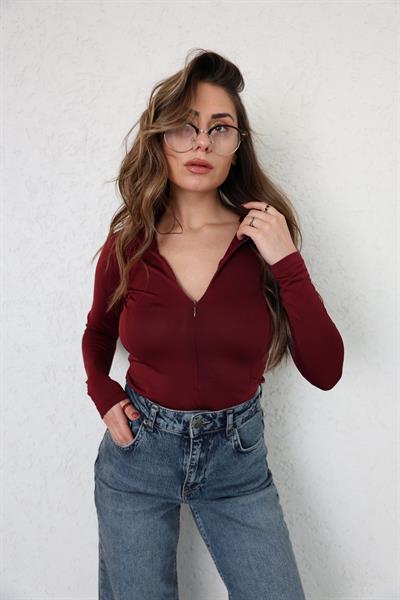Hakim Yaka Fermuarlı Bodysuit
