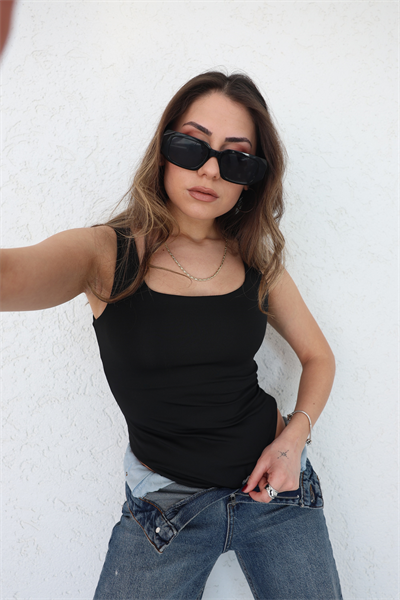 Kare Yaka Bodysuit