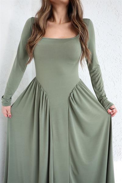 Kare Yaka Volanlı Maxi Elbise