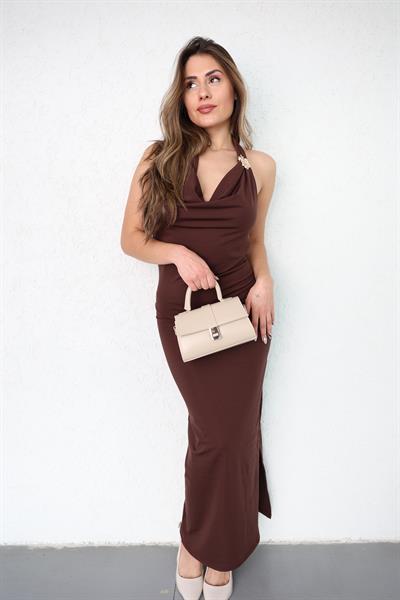 Boyun Geçme Tokalı Maxi Elbise