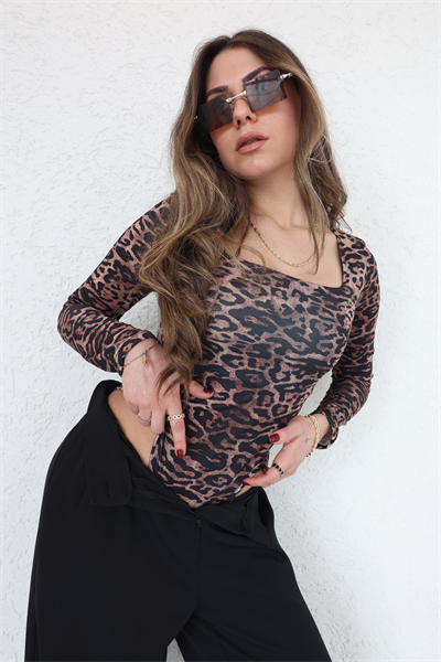 Kare Yaka Leopar Bodysuit
