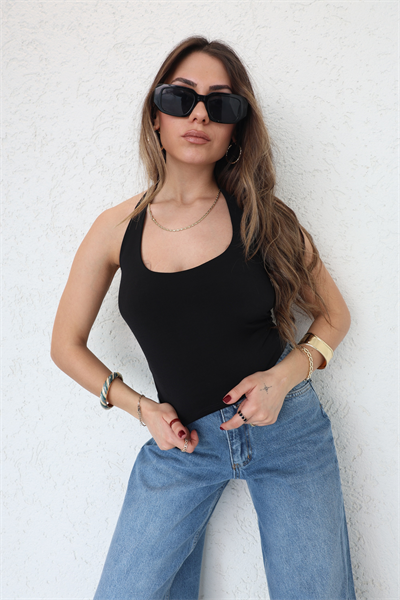 Boyun Geçmeli Crop