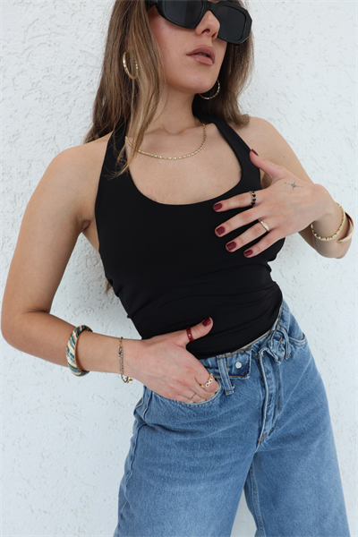 Boyun Geçmeli Crop