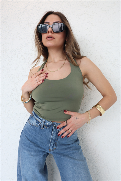 Boyun Geçmeli Crop