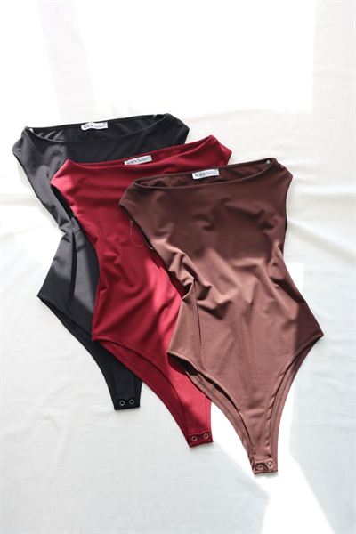 Kayık Yaka Dalgıç Bodysuit