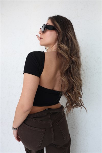 Sırt Açık Kısa Kol Crop