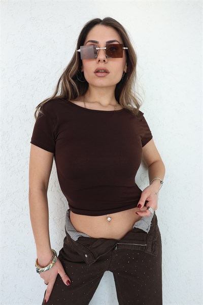Sırt Açık Kısa Kol Crop