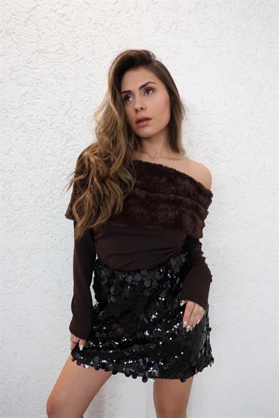 Madonna Yaka Kürklü Bluz
