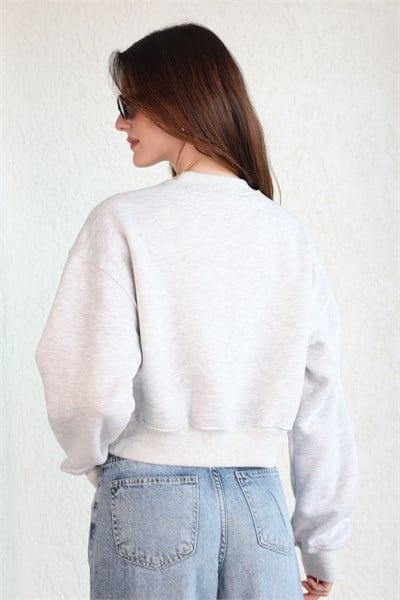 O Yaka Basic Crop Sweat