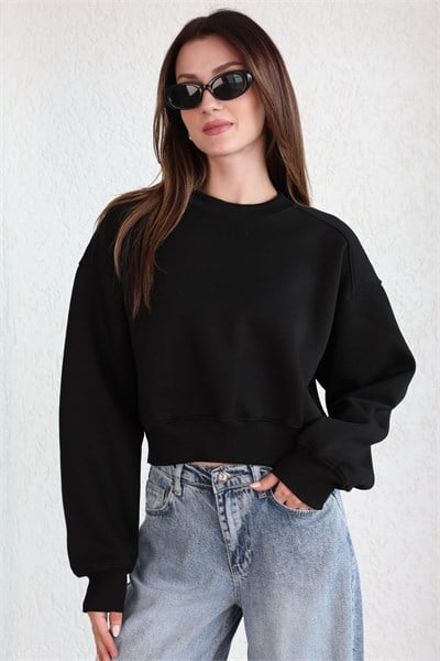 O Yaka Basic Crop Sweat