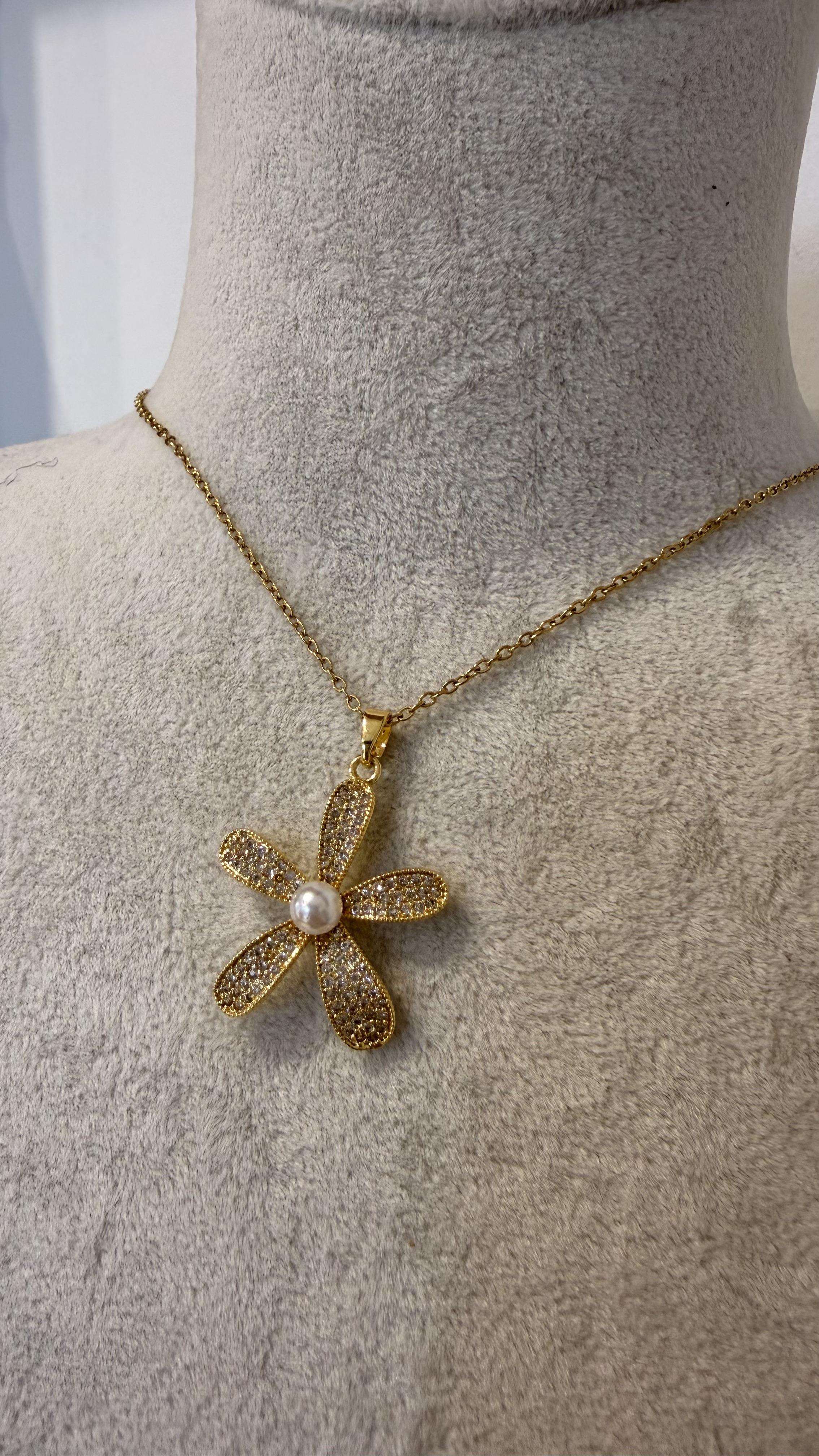 Çelik Gold Renk Papatya Uçlu Kolye 40+5cm