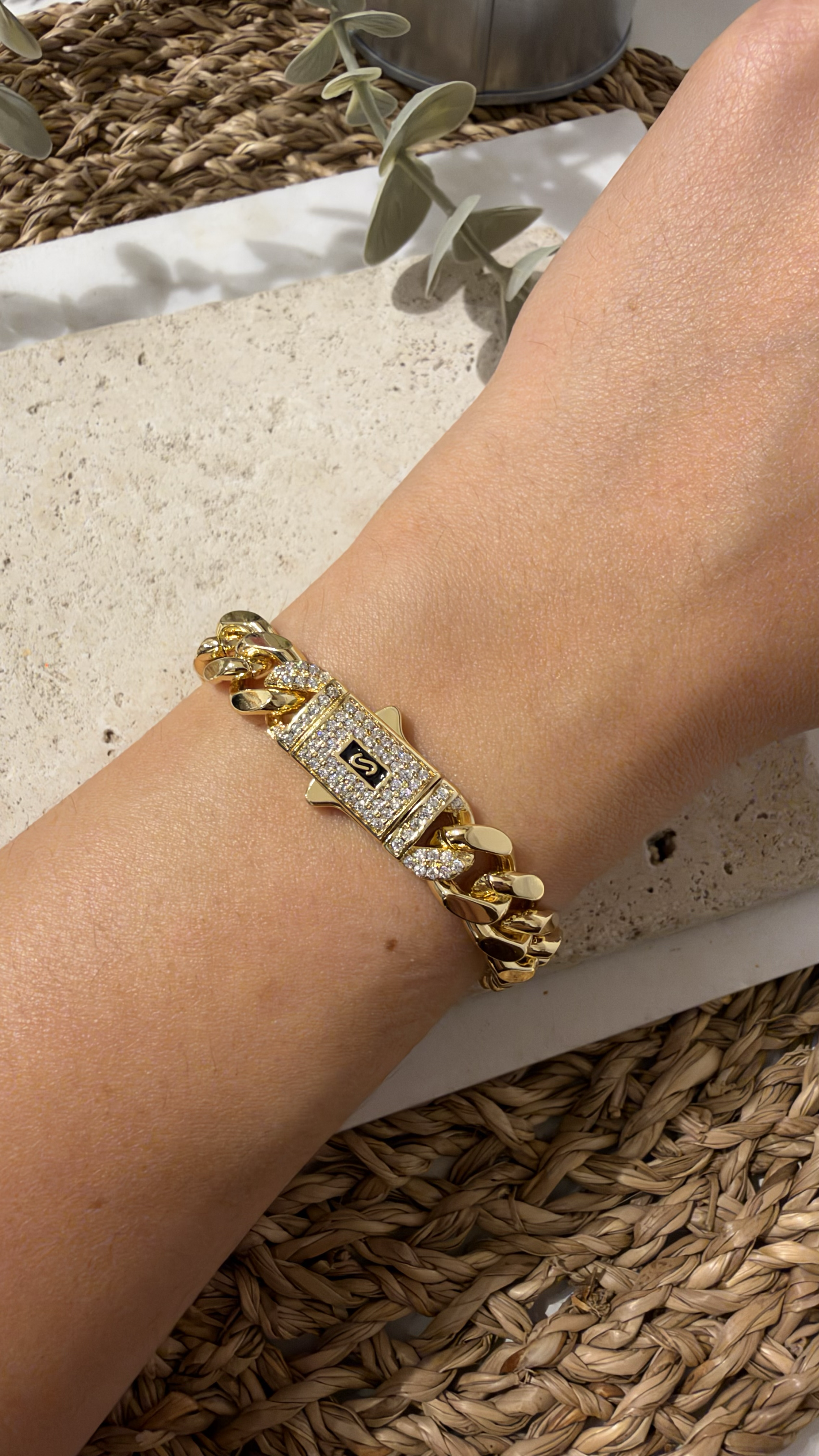 Cm Jewel İthal Gold Renk Bileklik