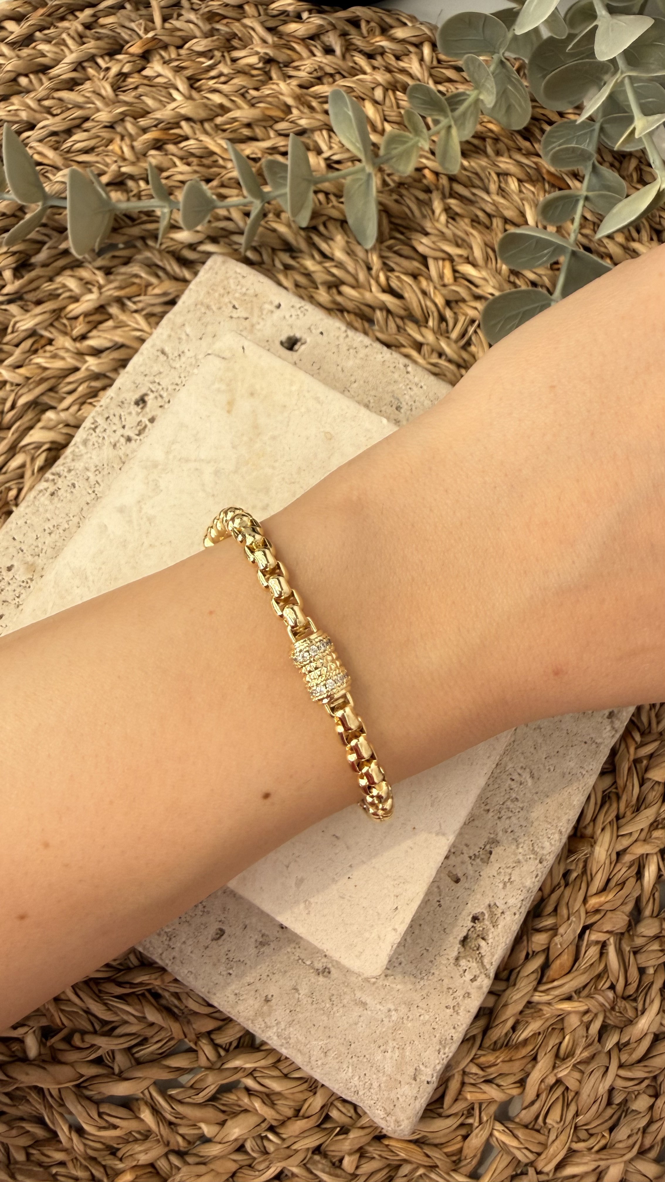 Cm Jewel İthal Gold Renk Bileklik
