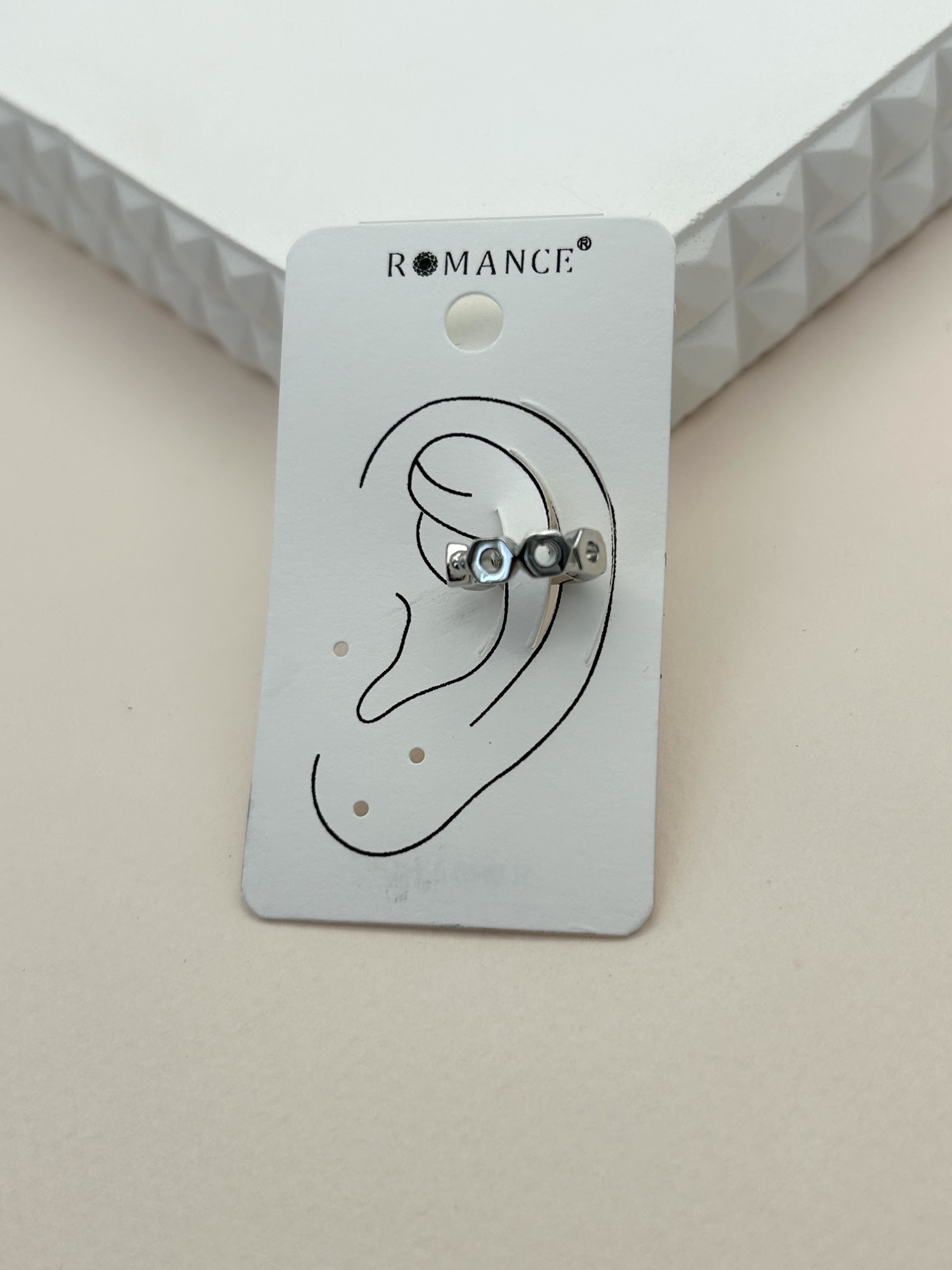 İthal Earcuff