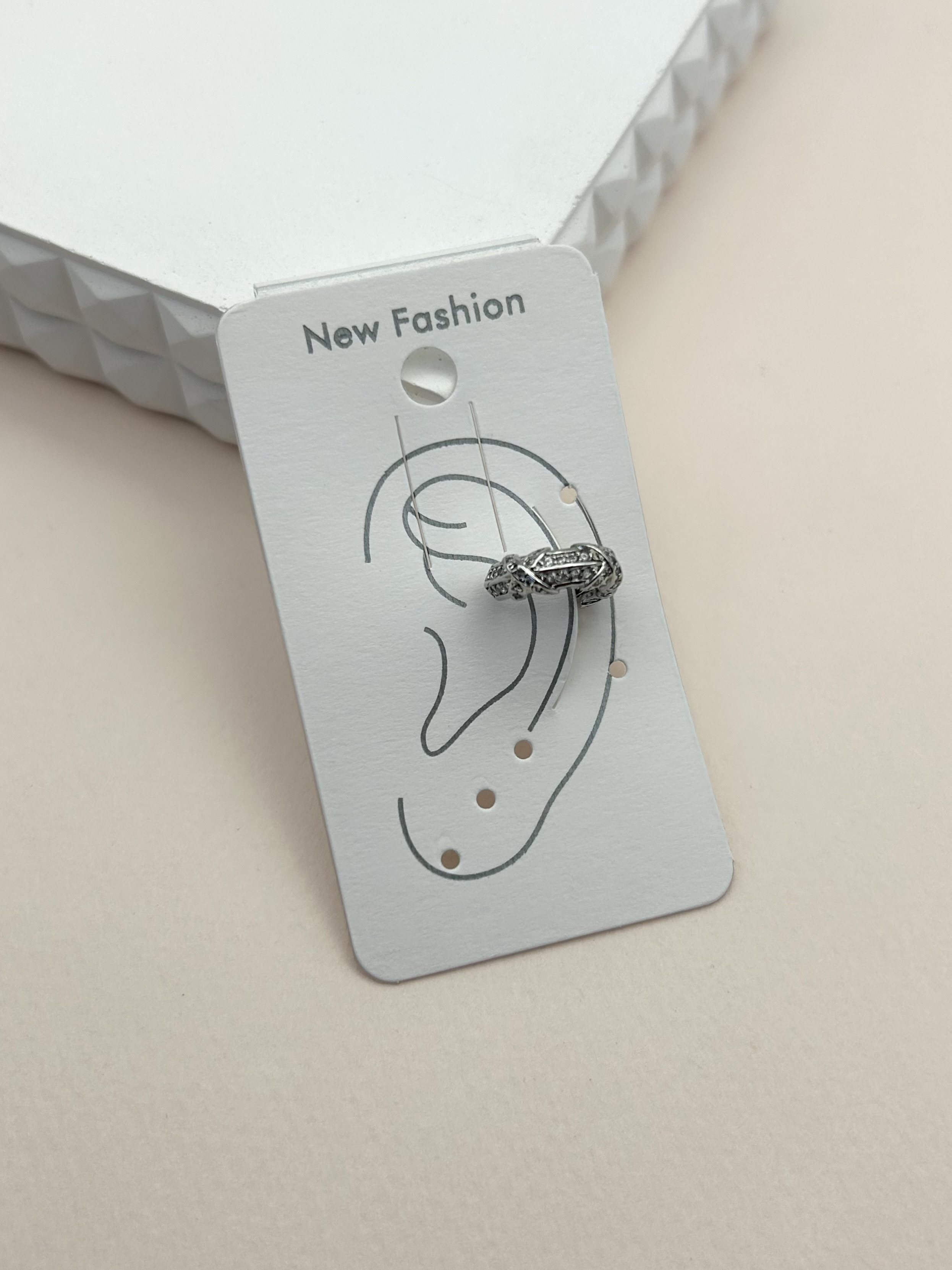 İthal Earcuff