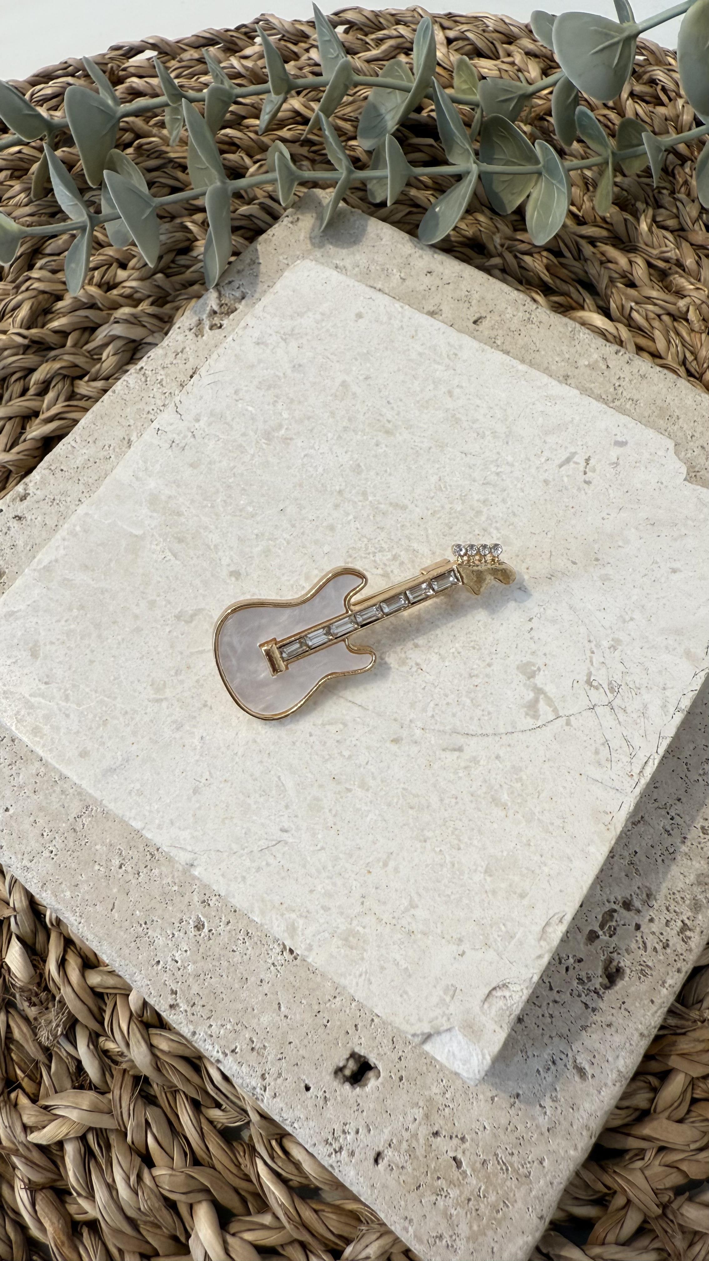 İthal Gold Gitar Figür Broş