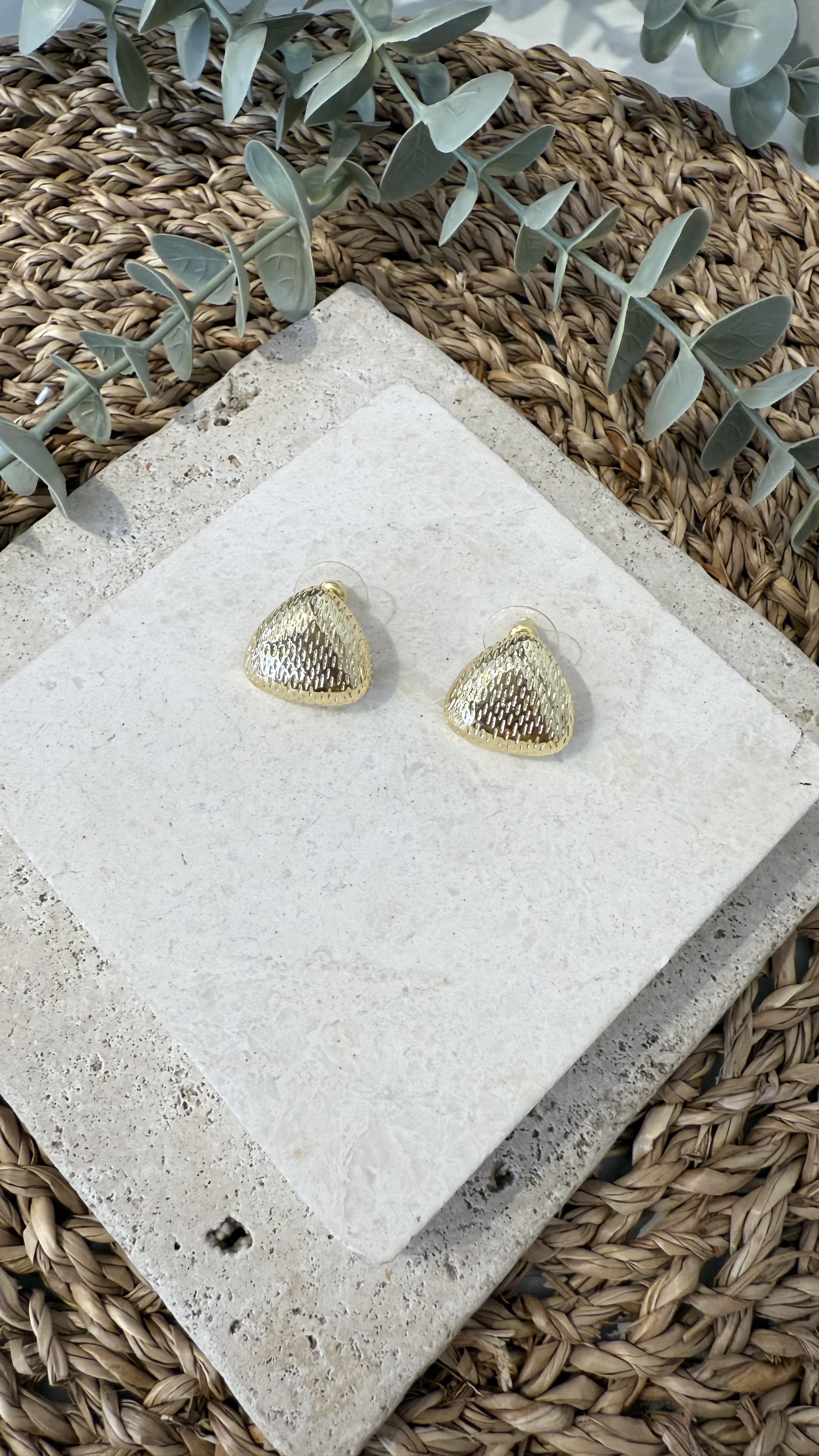 İthal Gold Renk Küpe