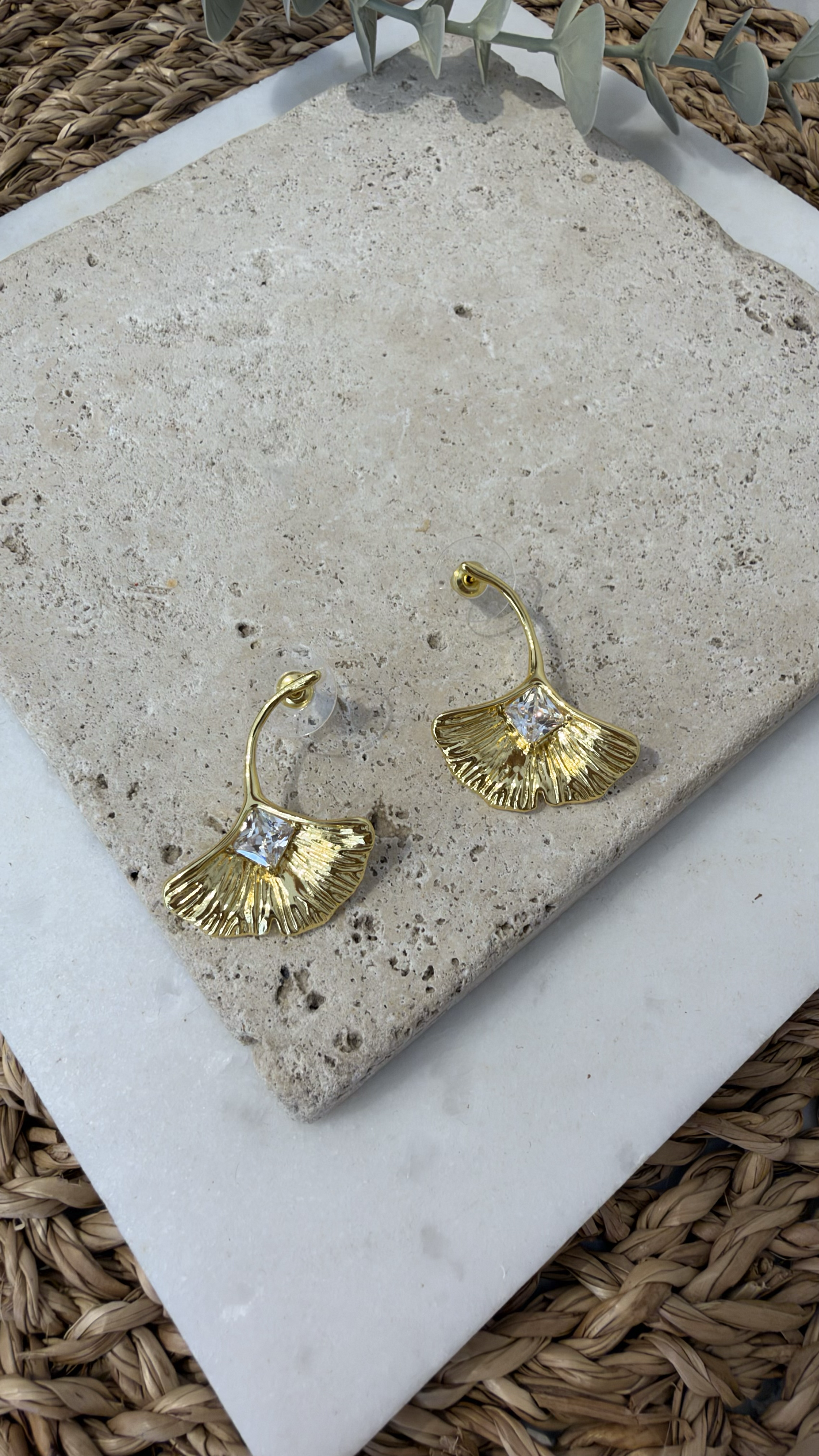 İthal Gold Renk Küpe