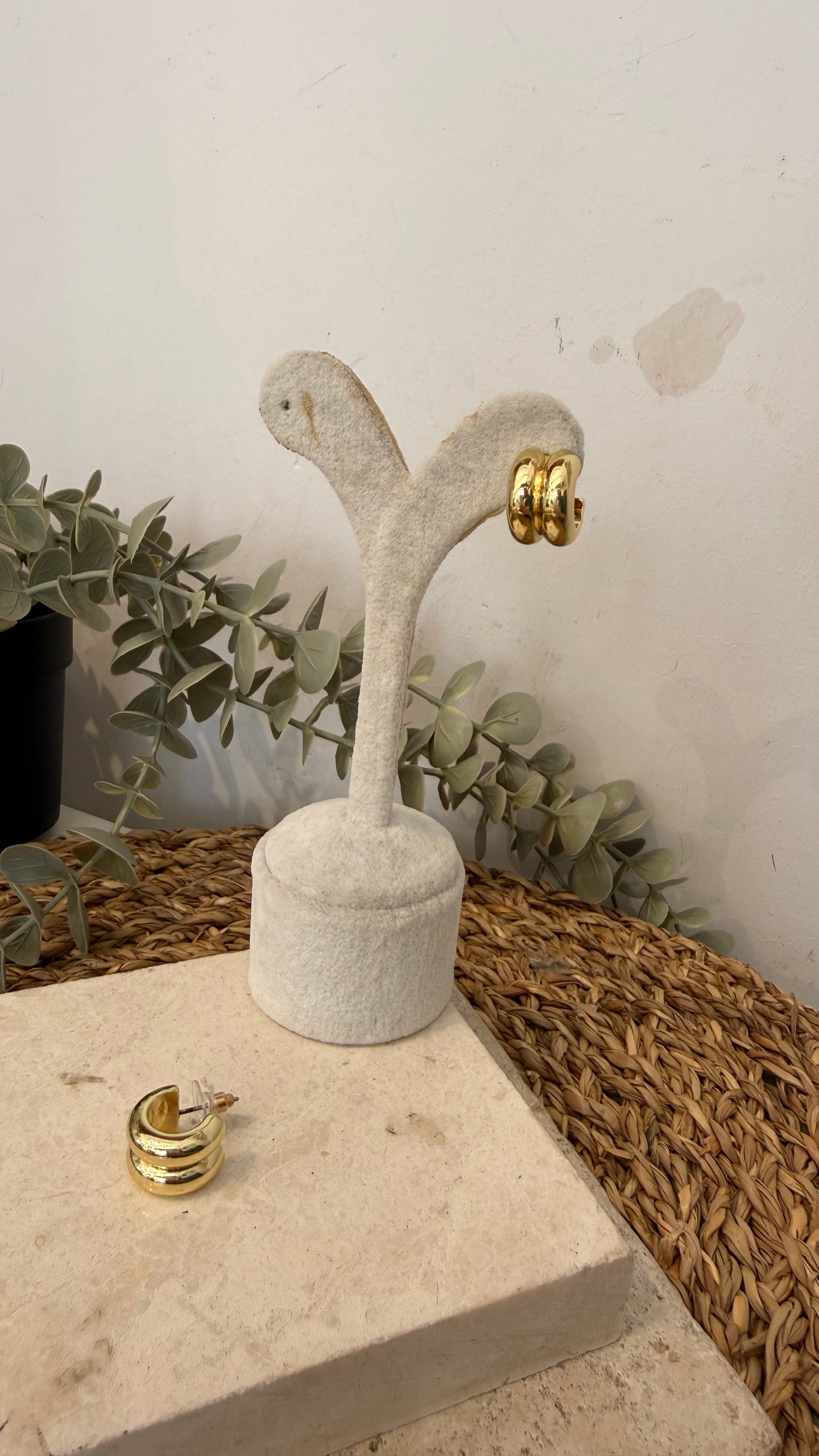 İthal Gold Renk Küpe