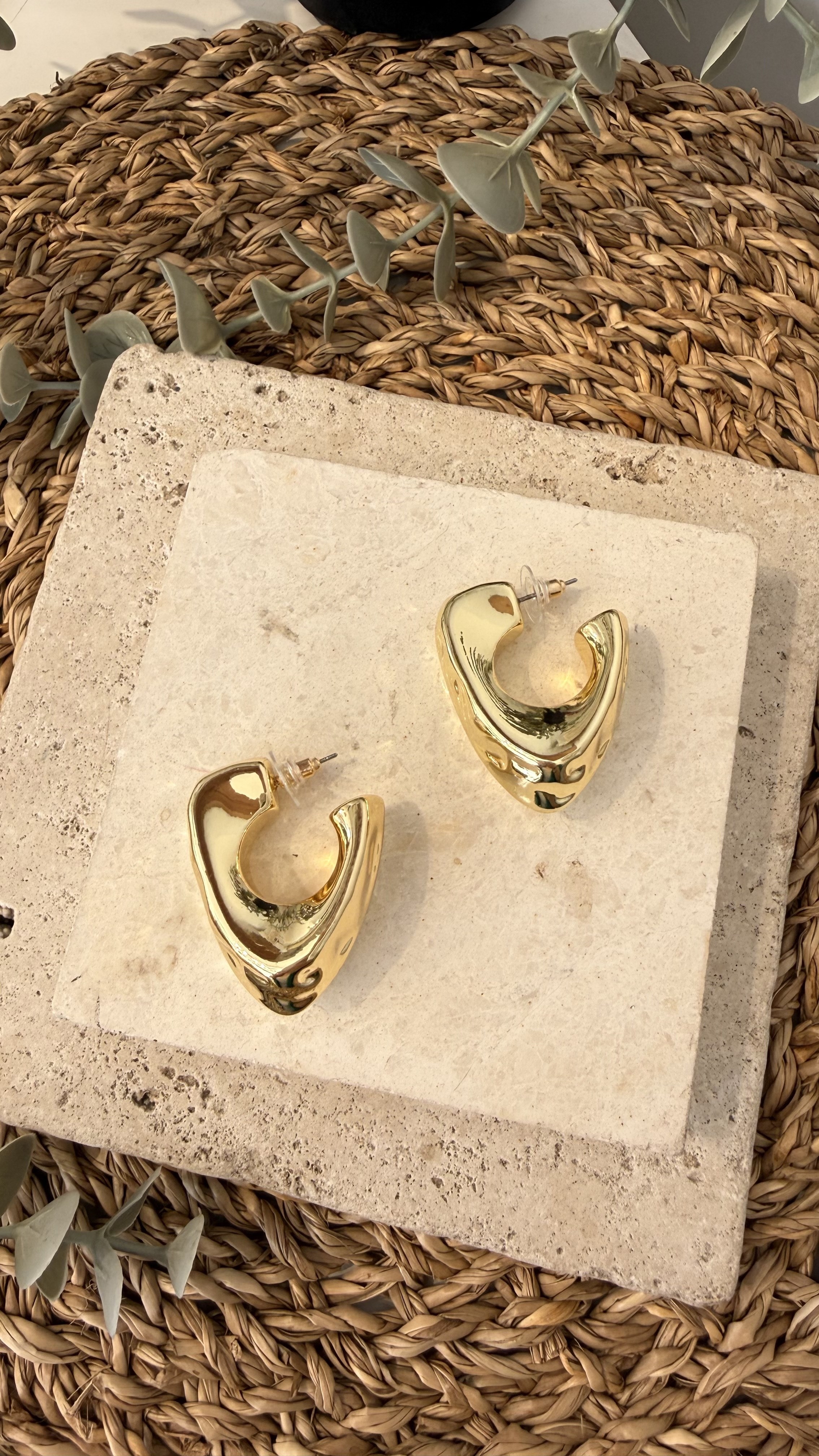 İthal Gold Renk Küpe