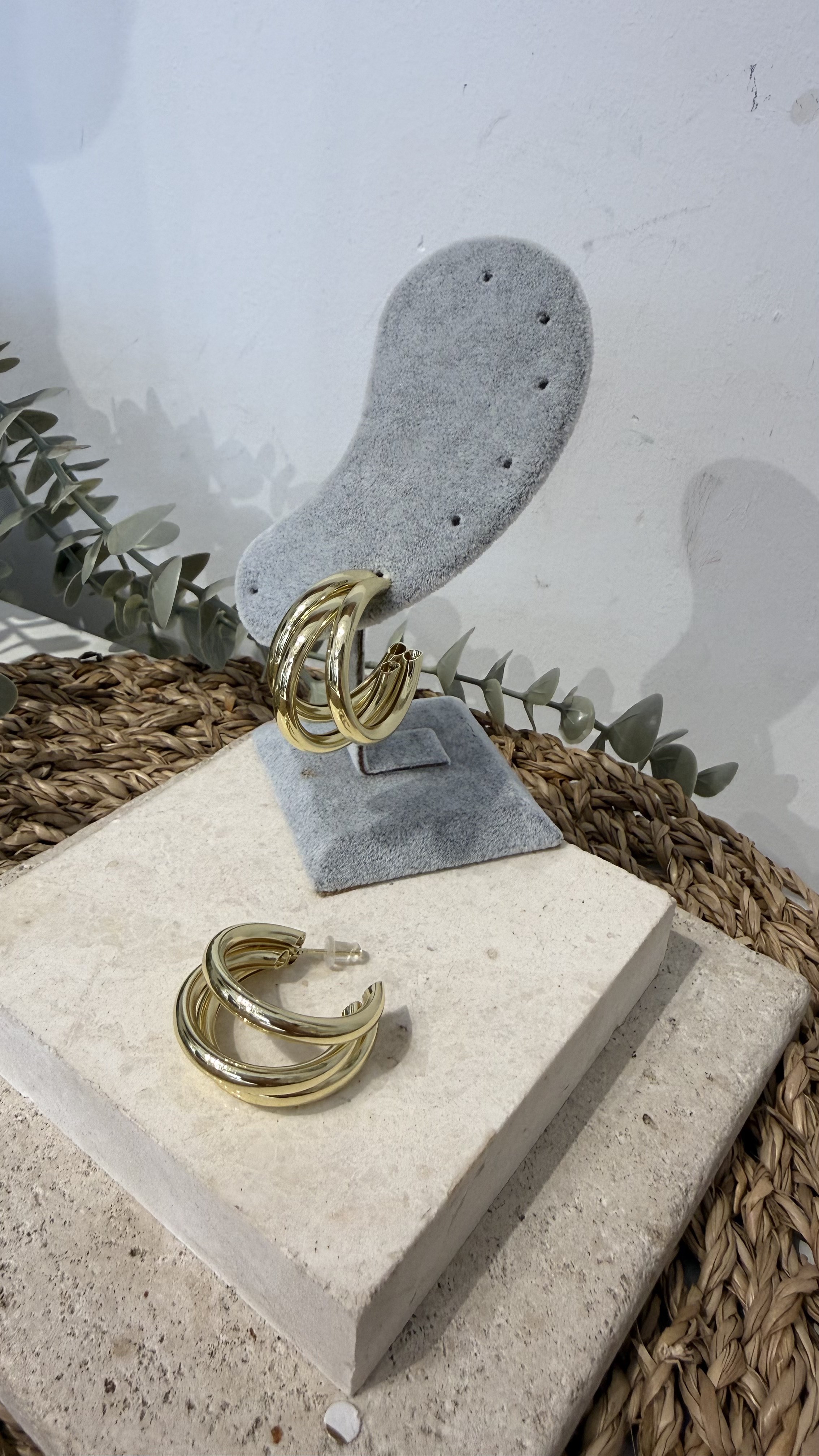 İthal Gold Renk Küpe
