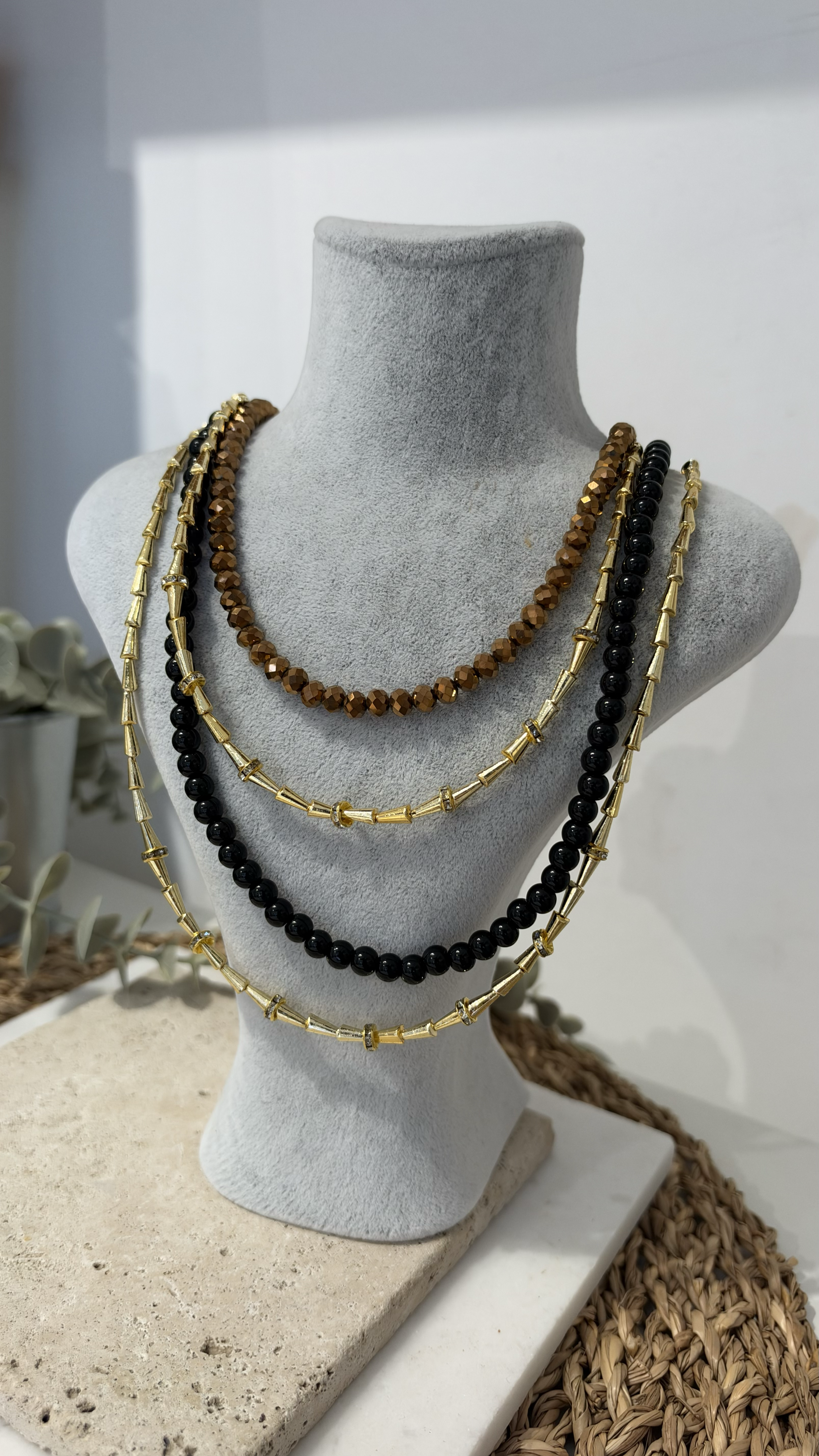 İthal Üçlü Siyah Gold Metalik Boncuk Kolye 40+7cm 