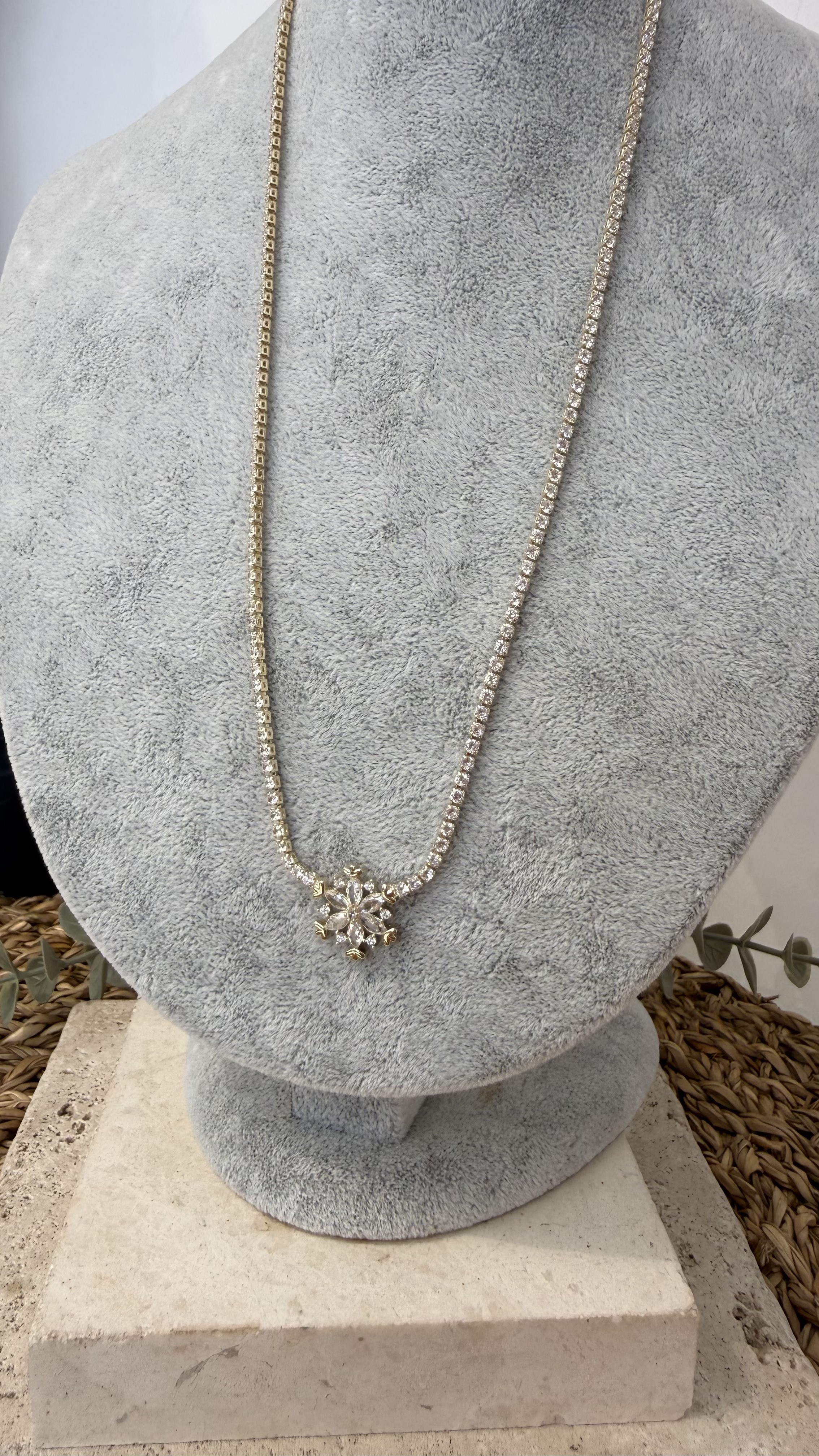 İthal Zirkon Taşlı Kolye Küpe Set