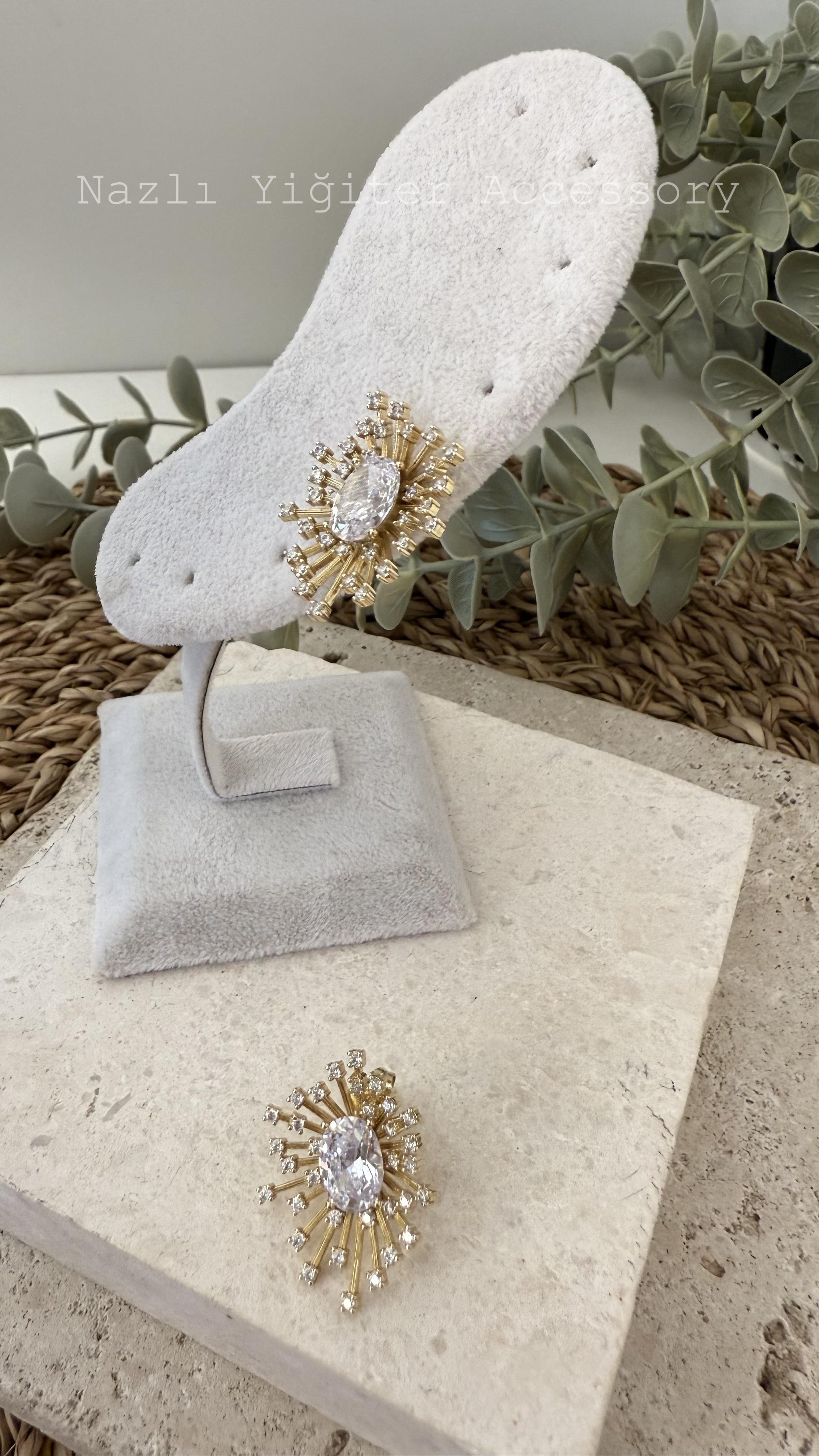 Xuping Özel Seri 14k Gold Renk Küpe