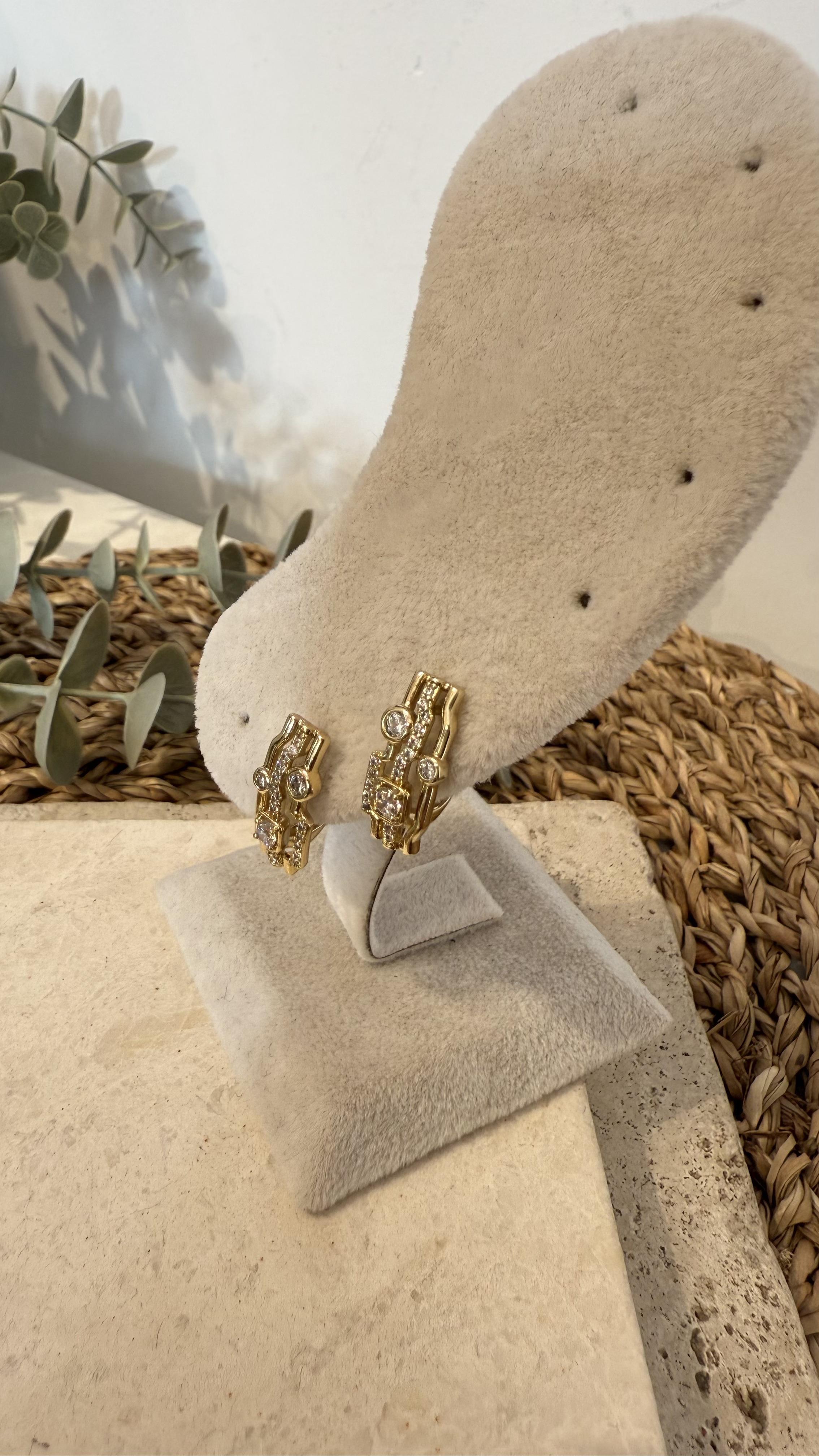 Xuping Özel Seri 14k Gold Renk Küpe