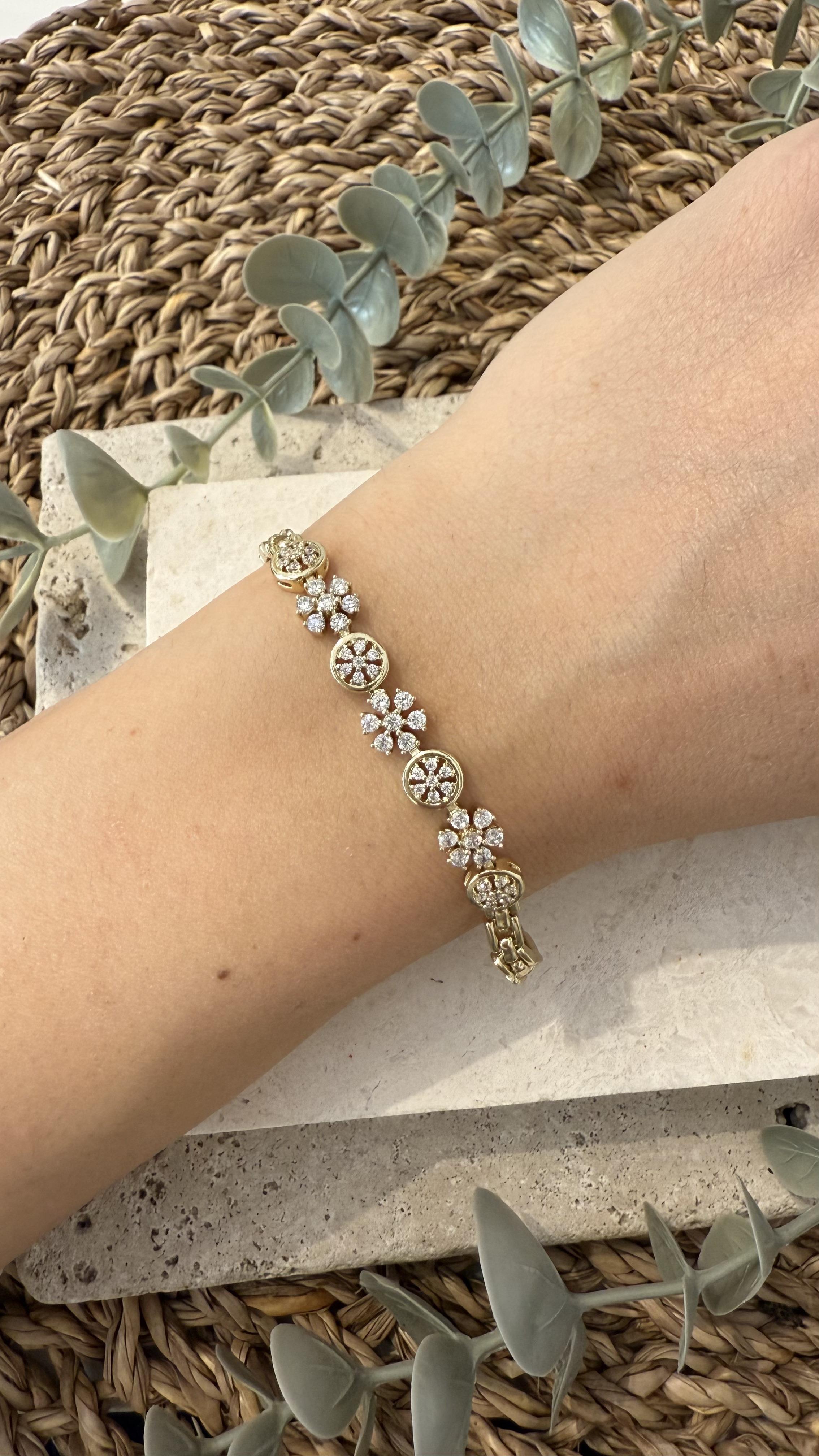 Xuping Özel Seri Gold Renk 14k Bileklik