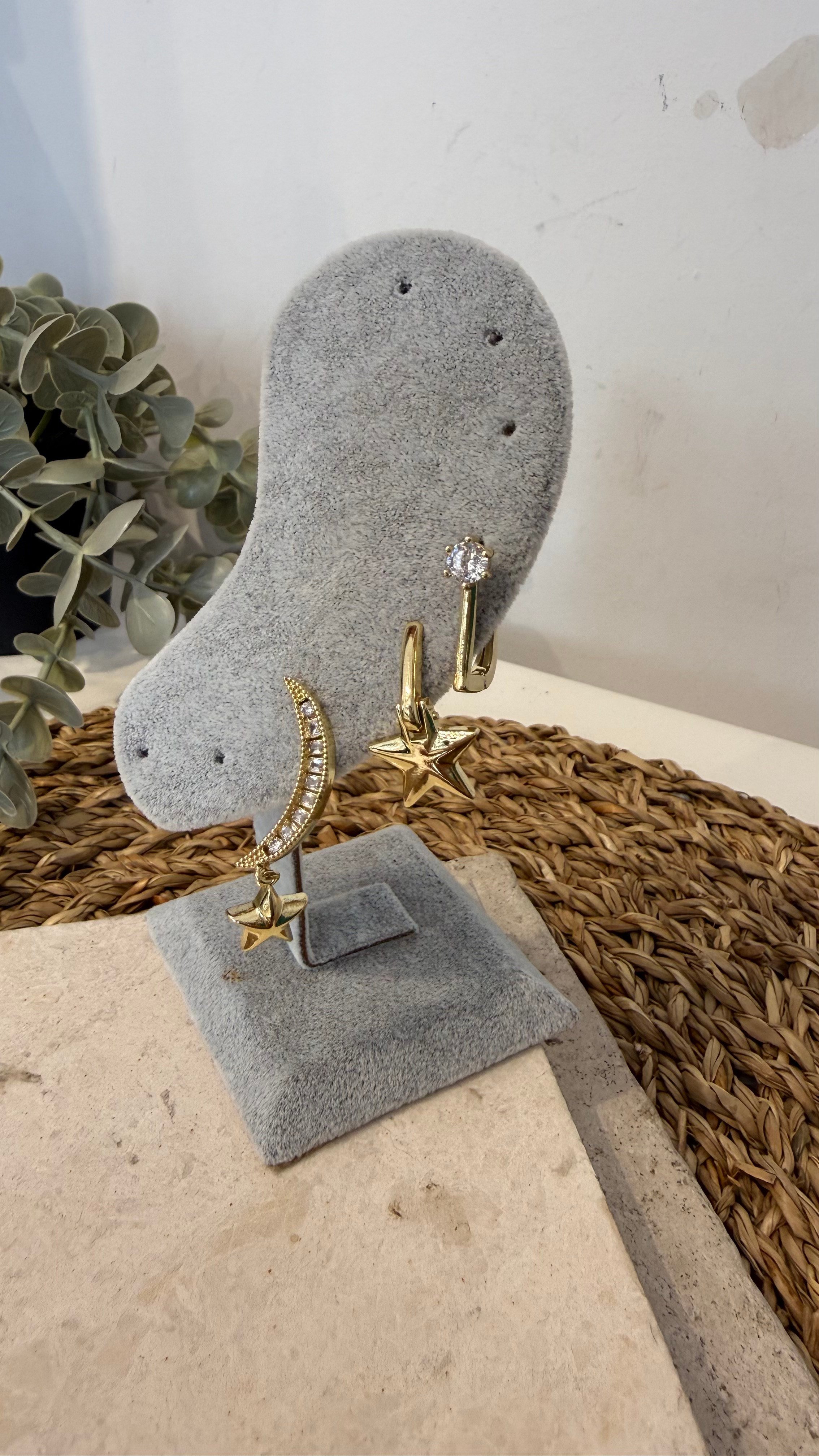 Zirkon Üçlü Gold Renk Küpe
