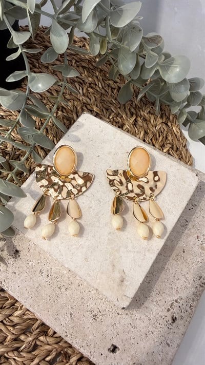 İthal Krem Taşlı Gold Sallantılı Küpe